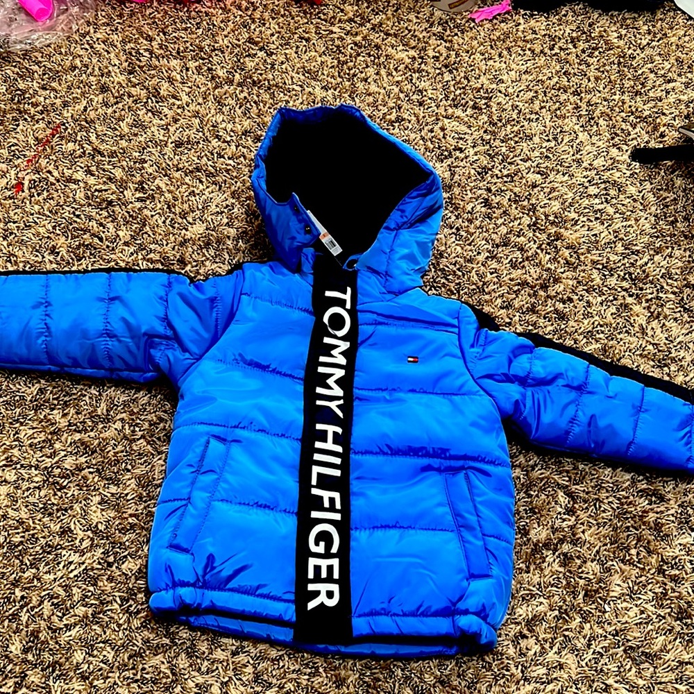 Tommy Hilfiger NWT jacket 2T